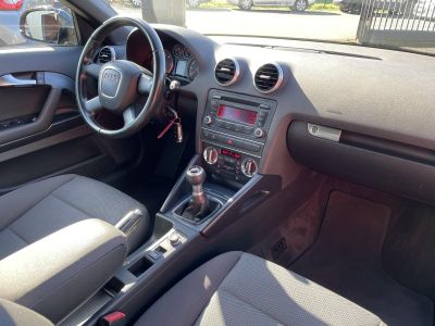 Audi A3 Cabriolet S-Line 16 TDI 105 2011   - 12