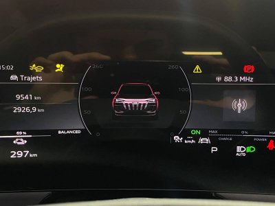 Audi Q6 e-tron 387 ch 100 kWh quattro S line   - 26