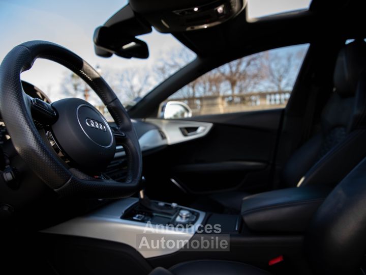 Audi RS7 AUDI RS7 - 16