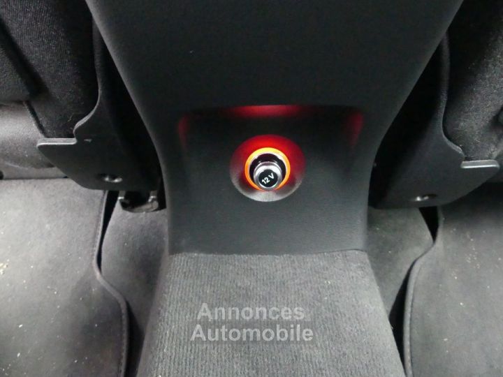 Audi Q3 20 TDI 140CH AMBIENTE - 13