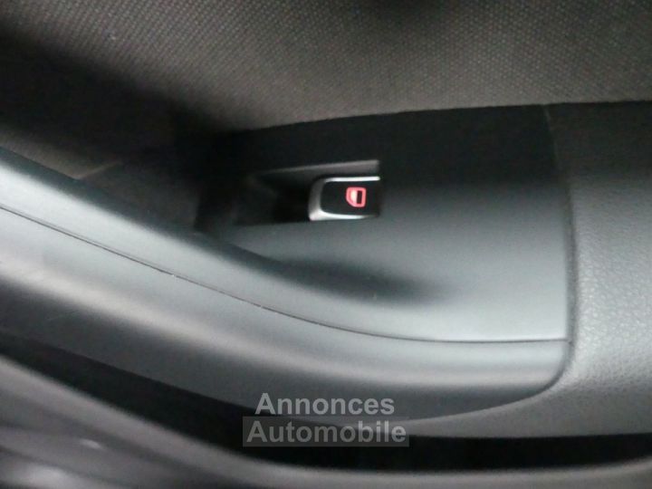 Audi Q3 20 TDI 140CH AMBIENTE - 14
