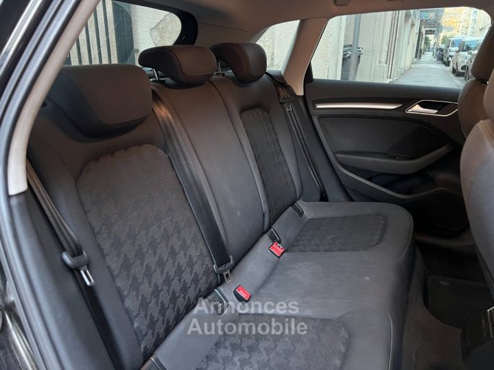 Audi A3 Sportback 16l Tdi 105 CV Ambiente - 16