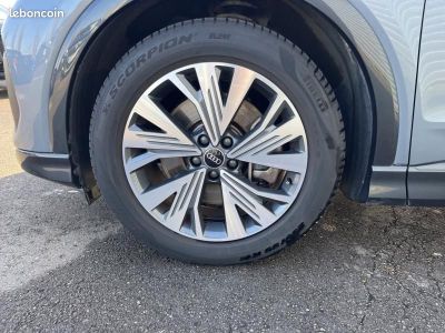 Audi Q4 E-Tron 40 204ch Design Luxe   - 4