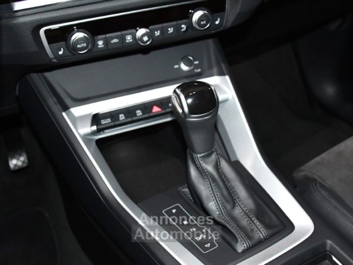 Audi Q3 Sportback S-Line Design Luxe 40 TDI 200 Quattro S-Tronic GPS Virtual Hayon Attelage Pré Sense Caméra JA 19 - 24