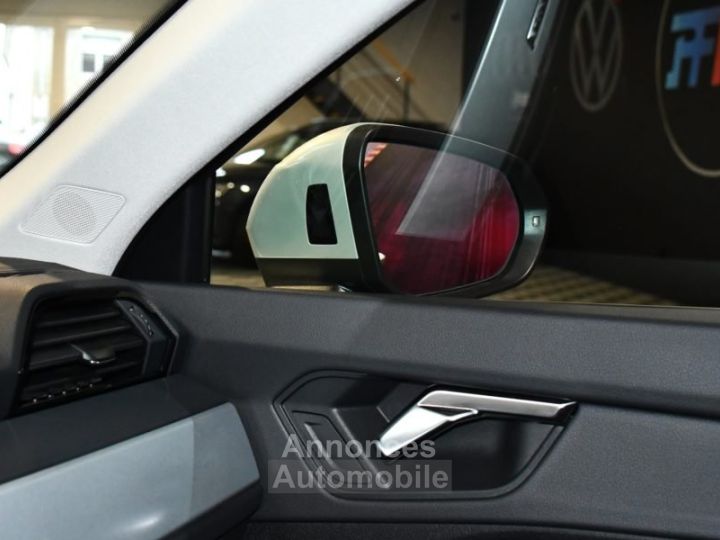 Audi Q3 Sportback S-Line Design Luxe 40 TDI 200 Quattro S-Tronic GPS Virtual Hayon Attelage Pré Sense Caméra JA 19 - 26