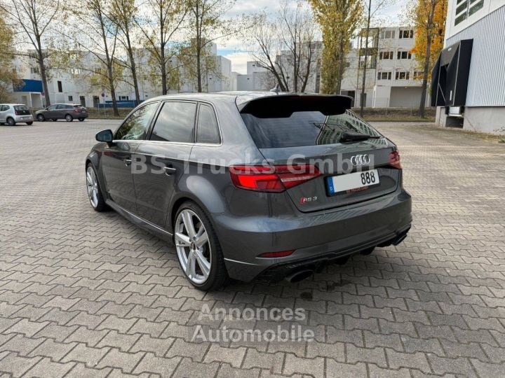Audi RS3 FULL Sportback 25 TFSI Quattro - 3