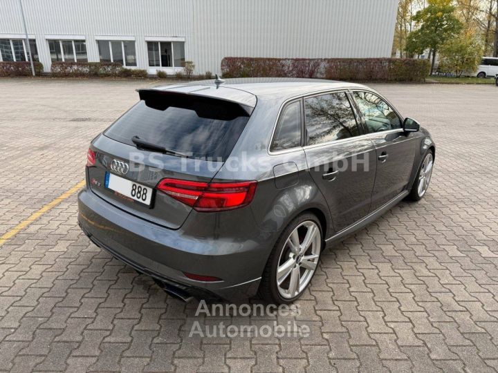 Audi RS3 FULL Sportback 25 TFSI Quattro - 4