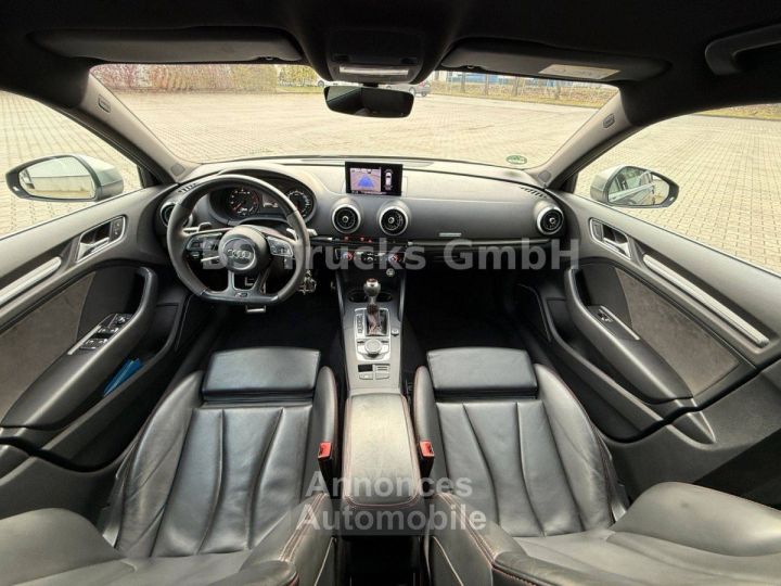 Audi RS3 FULL Sportback 25 TFSI Quattro - 12