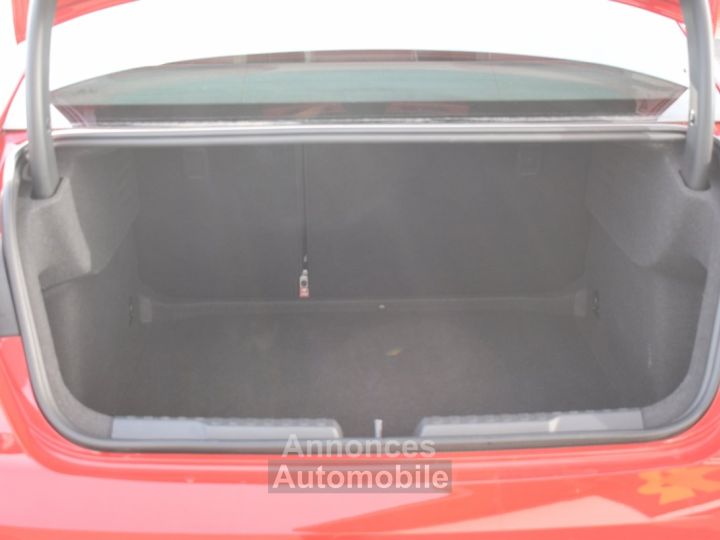 Audi A3 BERLINE 35 TFSI 150CH S LINE - 9