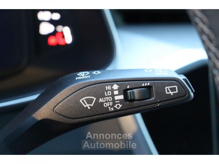 Audi A6 Avant 20 40 TDI - 204ch - BV S-tronic S line - CAMERA - PACK S-LINE - SIEGES ELEC - 24