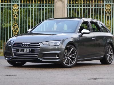 Audi S4 Avant 30 TFSI 354 Ch Quattro Tiptronic   - 1