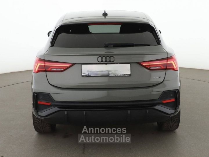 Audi Q3 Sportback 35 TDI quattro S line Aut*NAVI*360 - 4