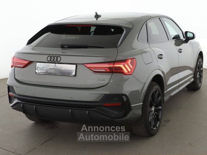 Audi Q3 Sportback 35 TDI quattro S line Aut*NAVI*360 - 5