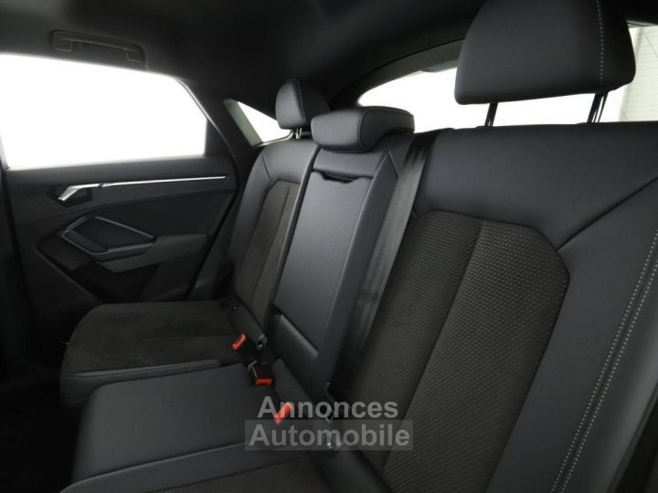 Audi Q3 Sportback 35 TDI quattro S line Aut*NAVI*360 - 12