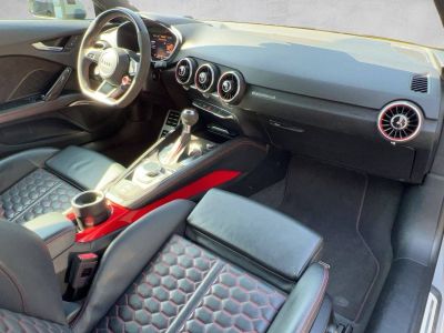 Audi TT RS Coupé 25 TFSI qu S-tronic NAVI%2BMATRIX%2BRS   - 13