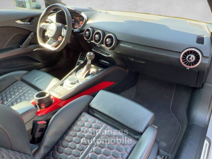 Audi TT RS Coupé 25 TFSI qu S-tronic NAVI%2BMATRIX%2BRS - 13