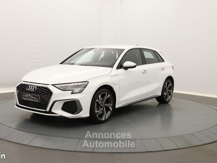 Audi A3 Sportback 40 TFSIe 204 S tronic 6 line - 1