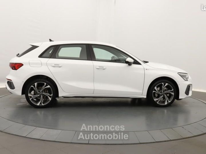Audi A3 Sportback 40 TFSIe 204 S tronic 6 line - 6