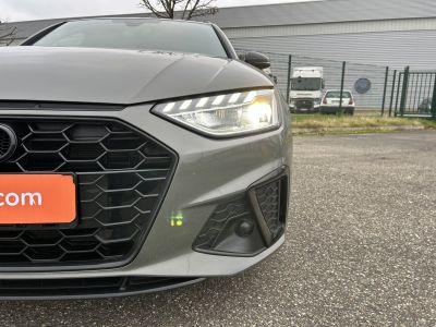 Audi A4 Avant 40 TDI 204 S tronic 7 S line   - 32