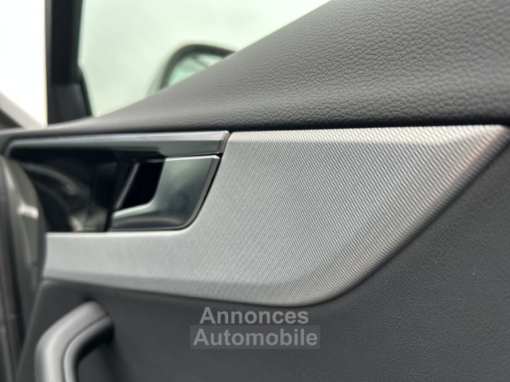 Audi A4 Avant 40 TDI 204 S tronic 7 S line - 35