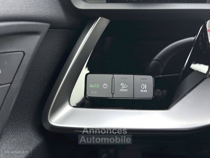 Audi A3 Sportback 35 TFSI Mild Hybrid 150 S tronic 7 Avus - 14