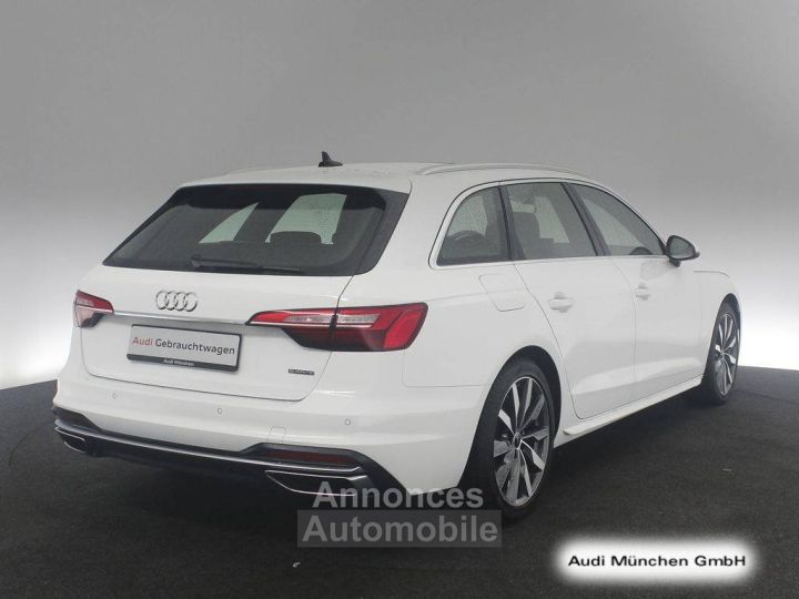 Audi A4 Avant 40 TDI/QUATTRO/PANO/ATTELAGE - 2