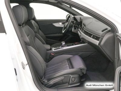 Audi A4 Avant 40 TDI/QUATTRO/PANO/ATTELAGE   - 12