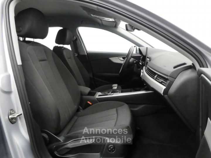 Audi A4 35 TFSI 150CH DESIGN S TRONIC 7 - 7