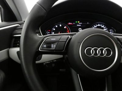 Audi A4 35 TFSI 150CH DESIGN S TRONIC 7   - 12