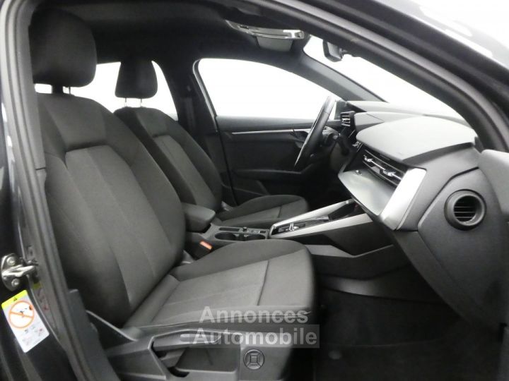 Audi A3 Sportback 30 TDI 116CH BUSINESS LINE S TRONIC 7 - 7