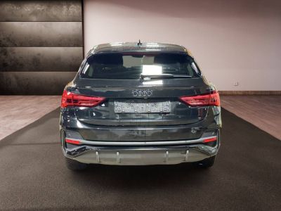 Audi Q3 Sportback 45 TFSI e 245ch S tronic 6   - 3
