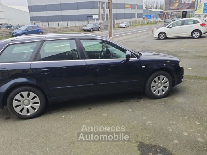 Audi A4 Avant V6 30 TDI 240 DPF Quattro Ambiente - 1
