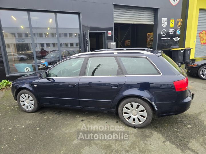 Audi A4 Avant V6 30 TDI 240 DPF Quattro Ambiente - 2