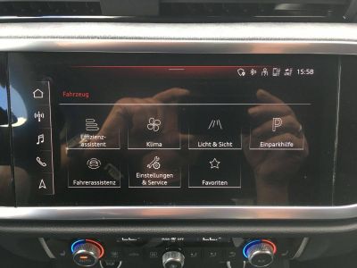 Audi Q3 35 TDI 150ch S tronic 7   - 17