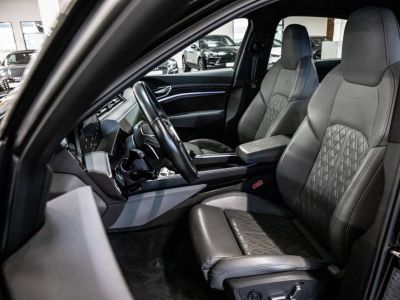 Audi e-tron S SPORTBACK BLACK/Adapt/TETEHAUTE/S-SEAT   - 11