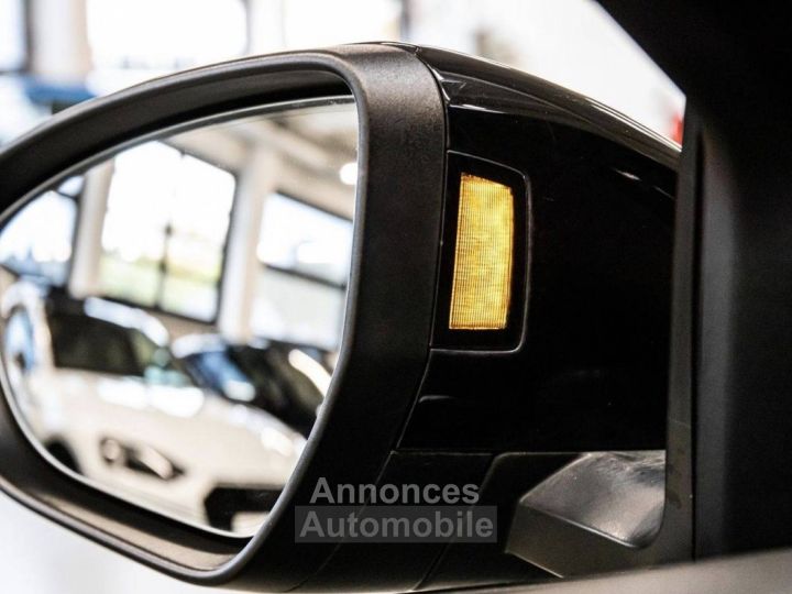 Audi e-tron S SPORTBACK BLACK/Adapt/TETEHAUTE/S-SEAT - 18