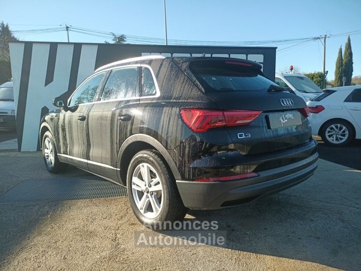 Audi Q3 20L 35TDI 150CH S-TRONIC BUSINESS LINE CARPLAY - 4