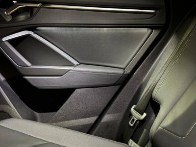 Audi Q3 35 TFSI 150 ch S tronic 7 S line   - 8