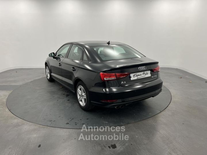 Audi A3 35 TFSI CoD 150 S tronic 7 - 7