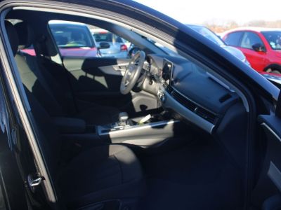 Audi A4 35 TDI 163CH BUSINESS LINE S TRONIC 7 9CV   - 8