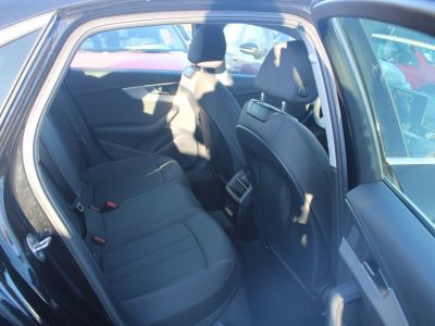 Audi A4 35 TDI 163CH BUSINESS LINE S TRONIC 7 9CV   - 9