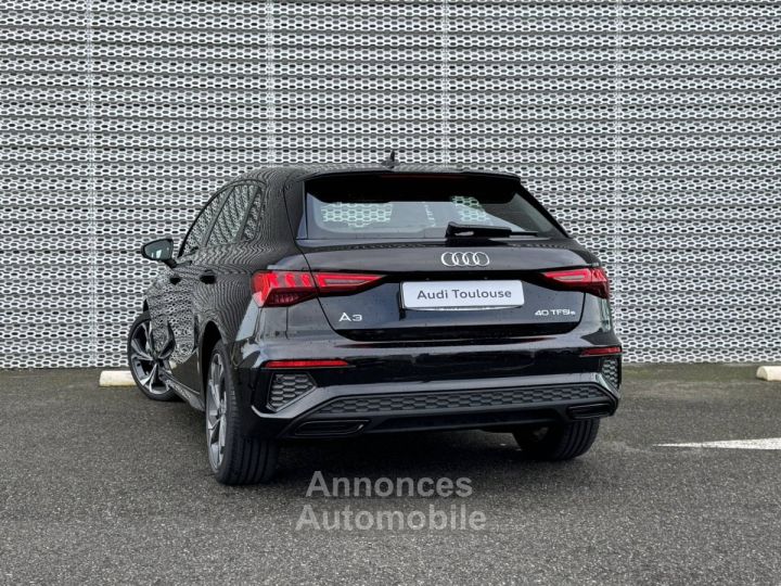Audi A3 Sportback 40 TFSIe 204 S tronic 6 S Line - 4