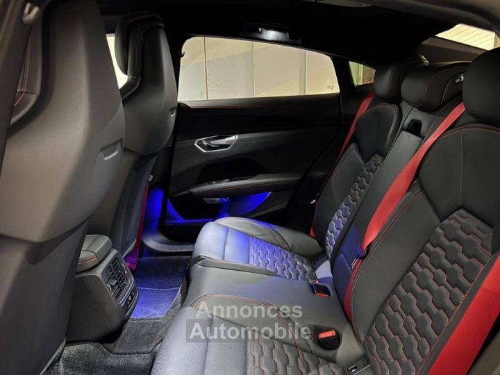 Audi e-tron GT RS 598 ch quattro S Extended - 7