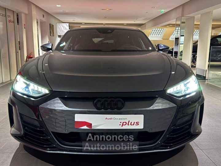 Audi e-tron GT RS 598 ch quattro S Extended - 32