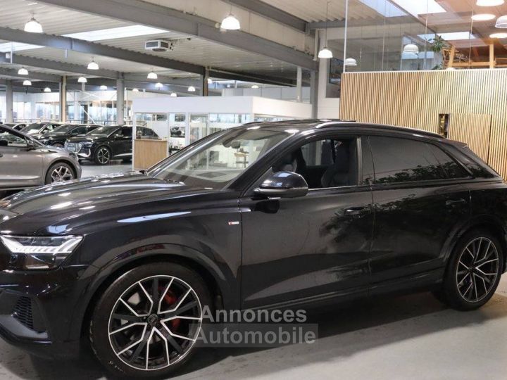 Audi Q8 50 TDI/QUATTRO/PANO/ATTELAGE - 3