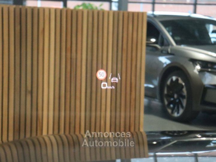 Audi Q8 50 TDI/QUATTRO/PANO/ATTELAGE - 7