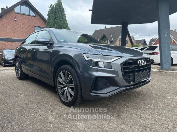 Audi Q8 50TDI/QUATTRO/S-LINE/AHKPANO/21" - 4