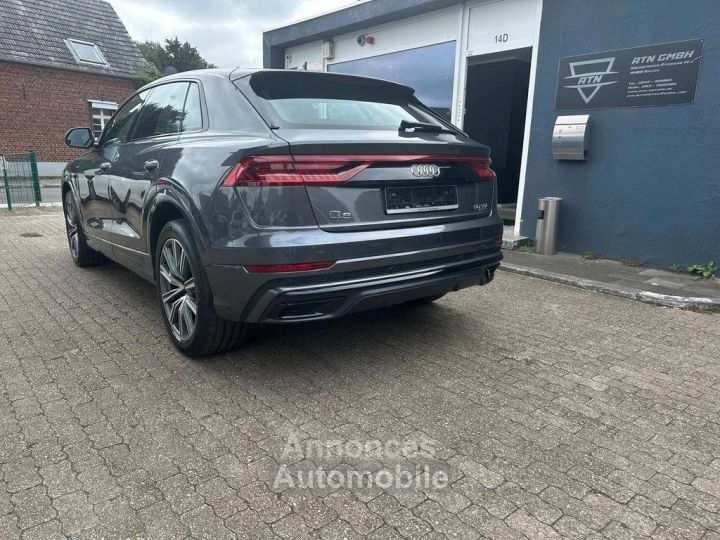 Audi Q8 50TDI/QUATTRO/S-LINE/AHKPANO/21" - 6