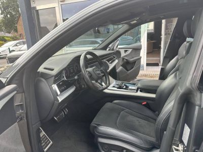 Audi Q8 50TDI/QUATTRO/S-LINE/AHKPANO/21"   - 13