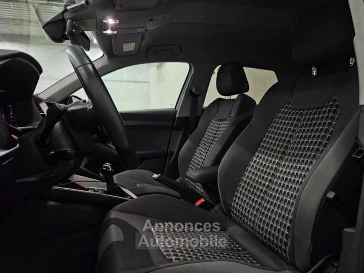 Audi A1 Sportback 20 40 TFSI 200 CH S-Tronic S line - 10